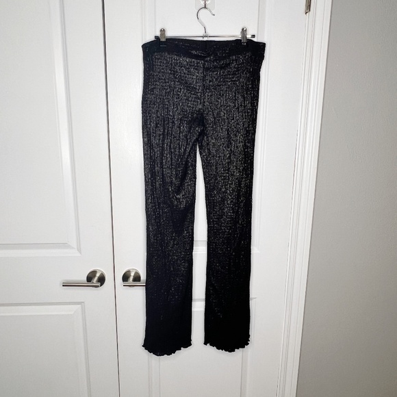 NWT H&M Black Metallic Pull on Pants with Lettuce Hem Size Medium NEW - Picture 1 of 5